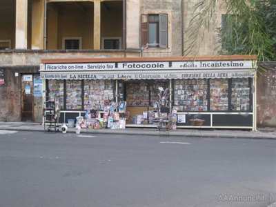 Edicola in posizione strategica