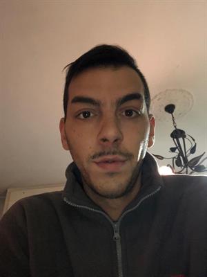 Ragazzo 33 Anni Tutto Fare